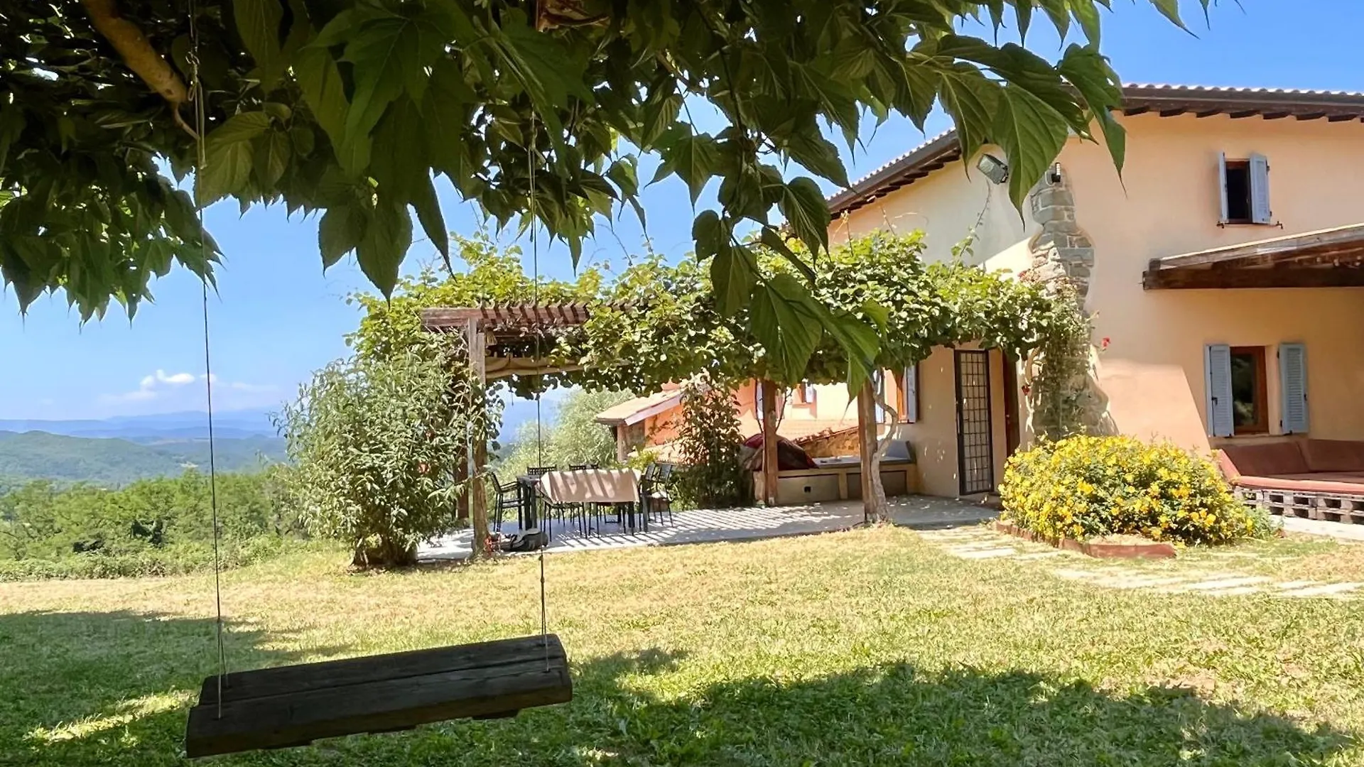 Holiday home Serene Country Residence, Mugello Near Florence La Prunetina